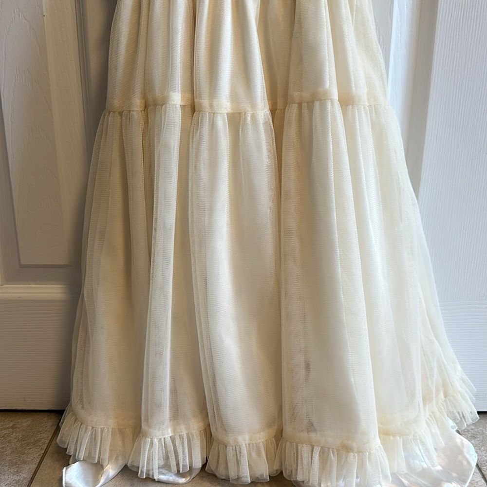 Luna Luna Girls Dress Ivory Tan Ruched Bodice Embroidered Band Layered Ruffles 6 - Picture 5 of 8